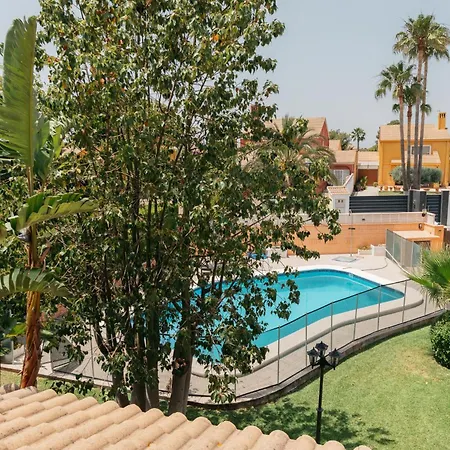 Piscina & Espacio & Confort Entre Playa Y Montana Holiday home