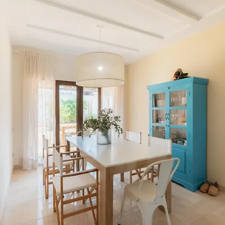 Piscina & Espacio & Confort Entre Playa Y Montana Holiday home Pla del Pou